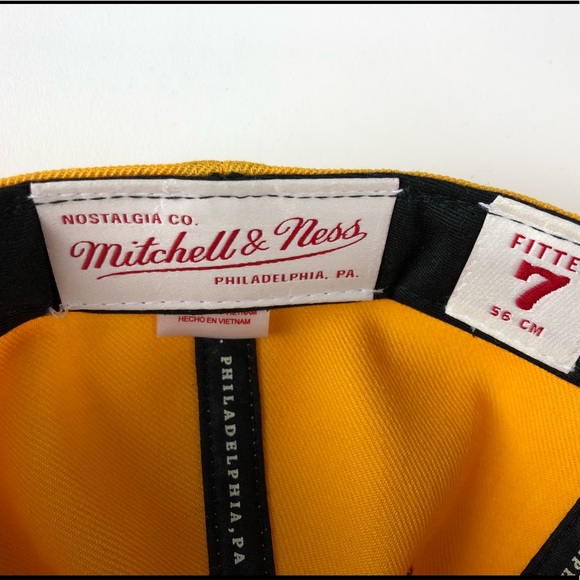 Cleveland Cavs Mitchell & Ness Fitted Hat NWT - Picture 7 of 7